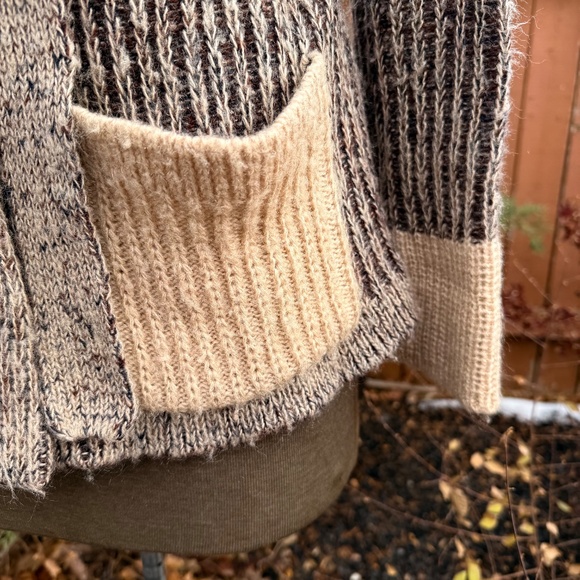 Stunning Rare Vintage 70s Ribbed Knit Tie Waist Cardigan - Picture 6 of 10